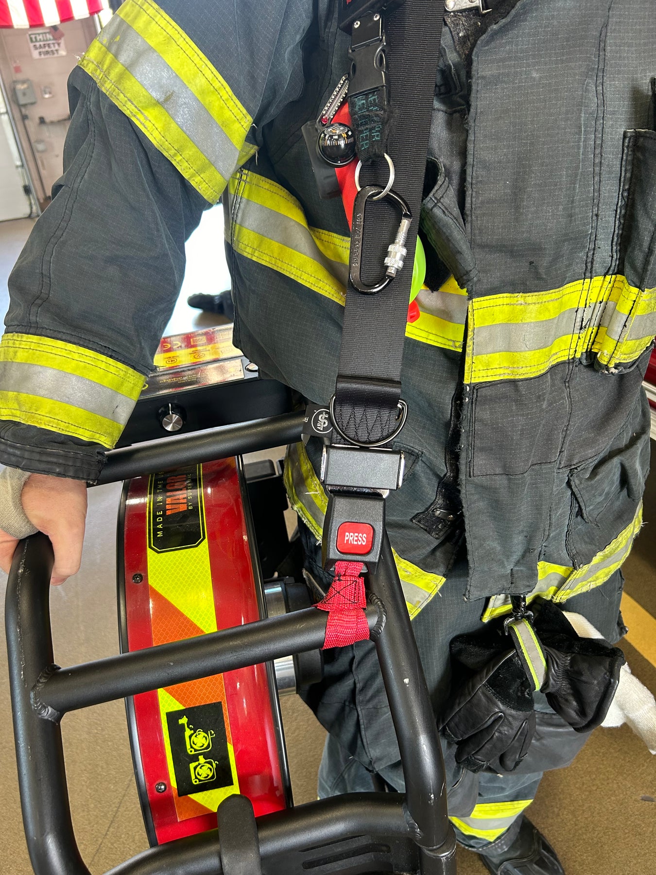 Fan Carrying Strap - Fire Service - FFFCS – Firefighter Straps Inc.
