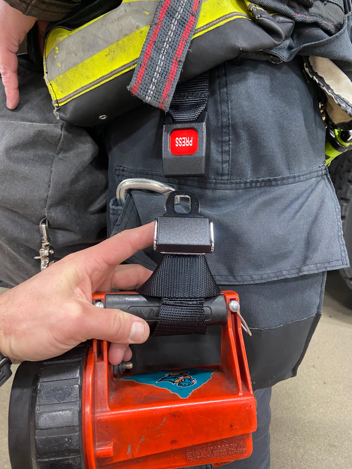 Flashlight Strap-FFFS – Firefighter Straps Inc.
